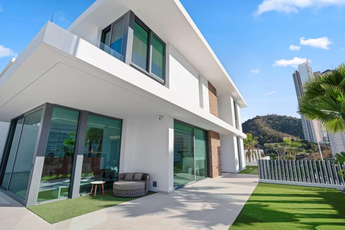 Villa for Sale in Benidorm
