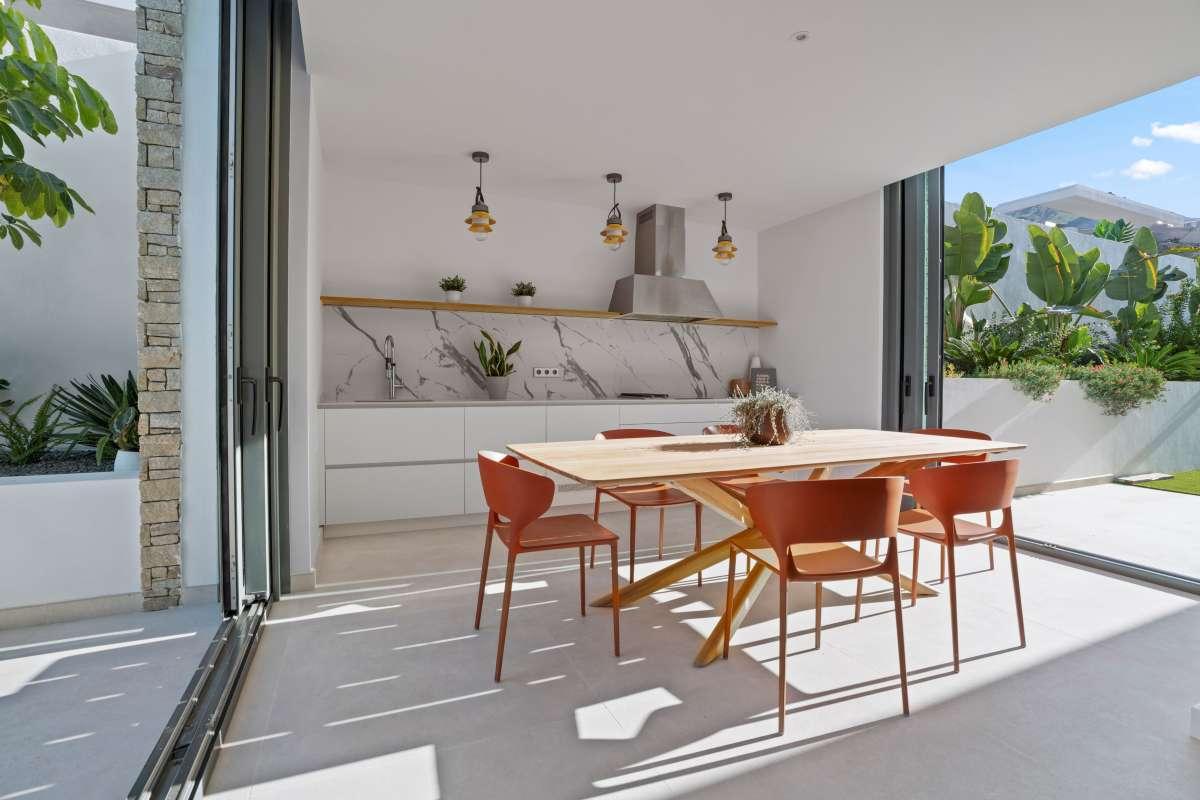 Villa for Sale in Benidorm