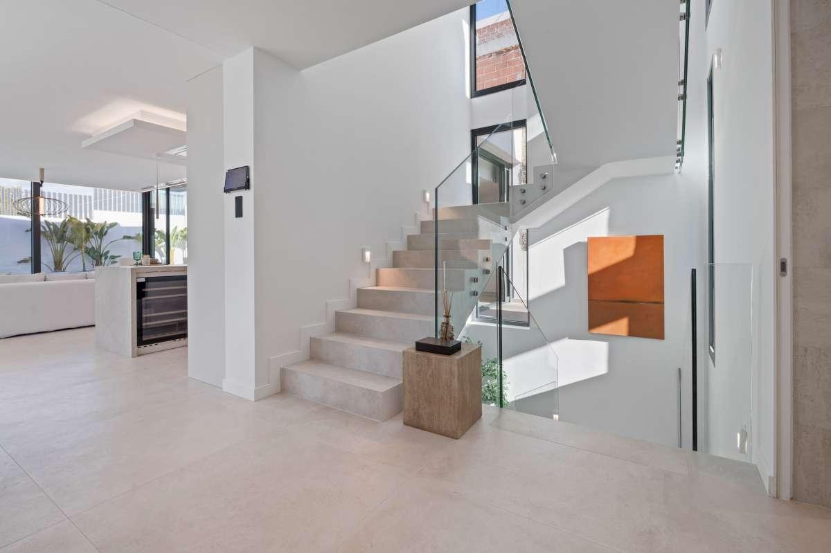 Villa for Sale in Benidorm