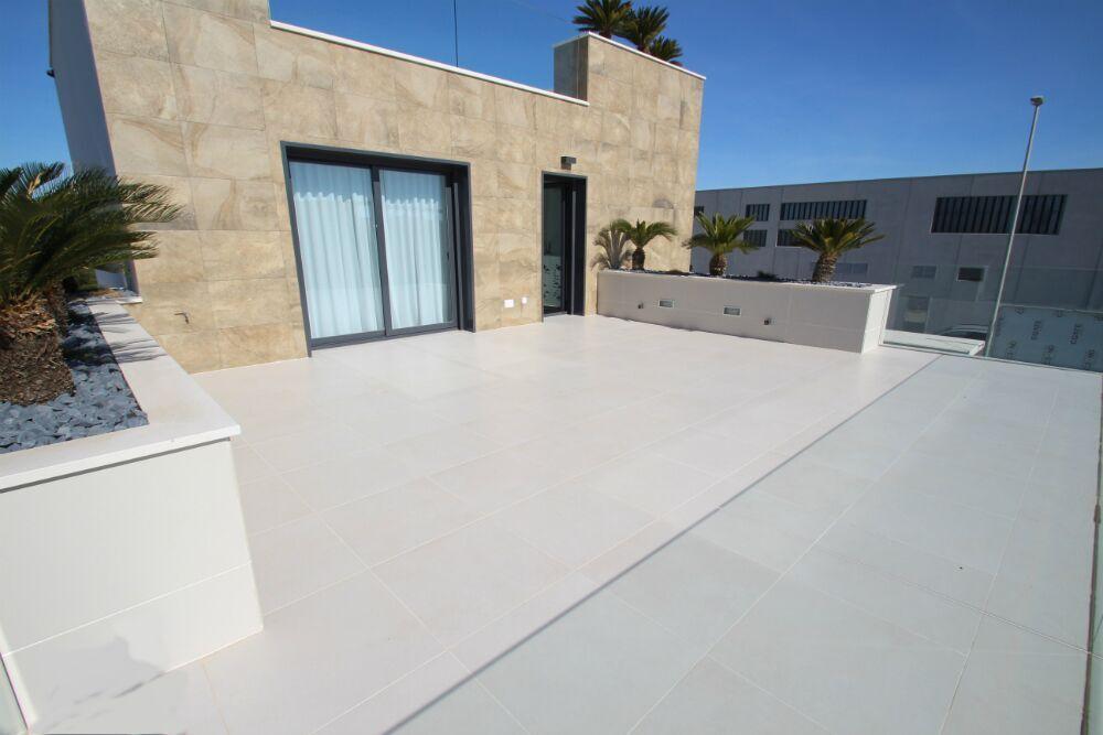 Villa for Sale in San Miguel de Salinas