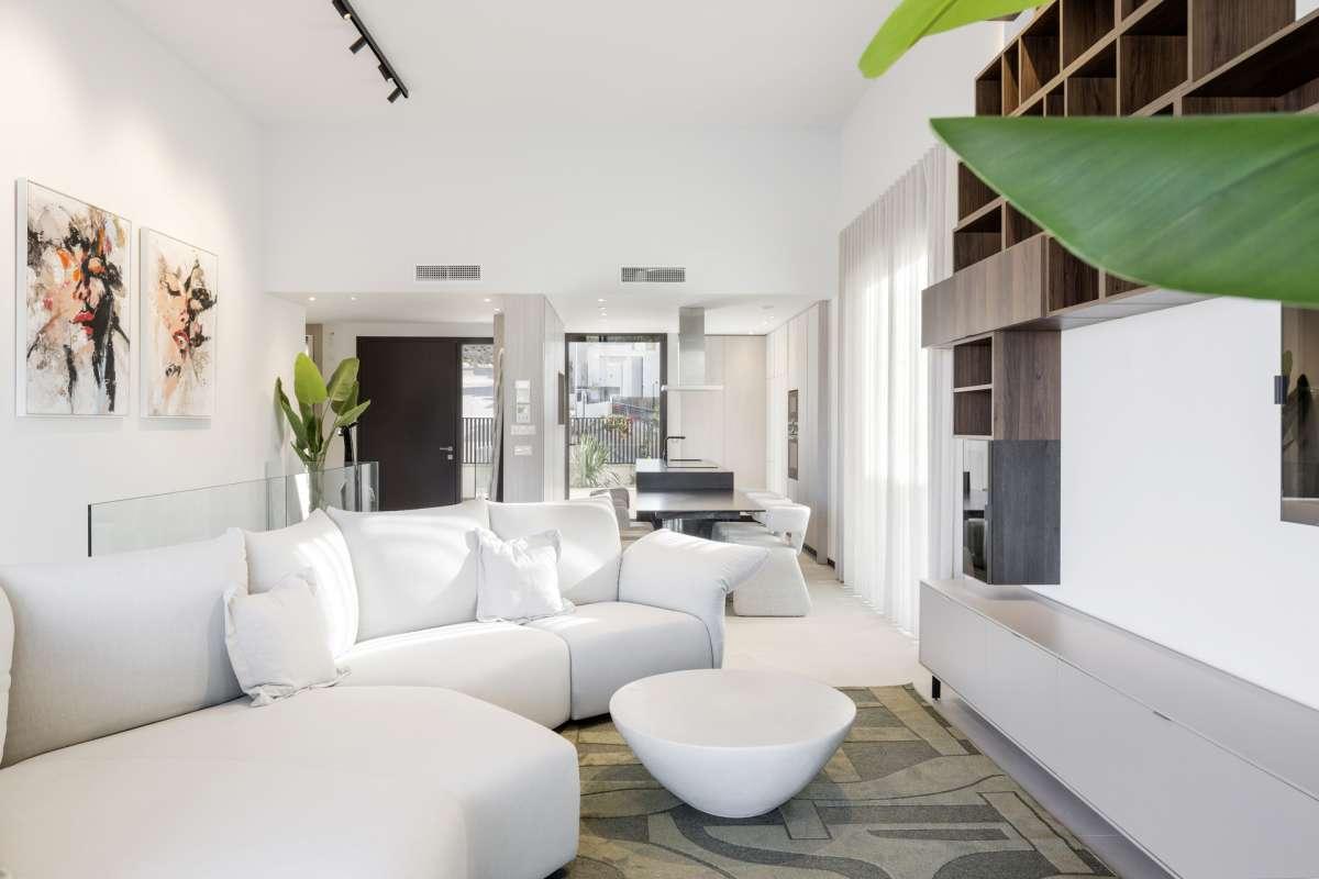 Villa for Sale in Algorfa