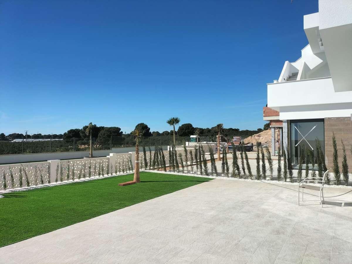 Casa Rural en Venta en Pilar de la Horadada