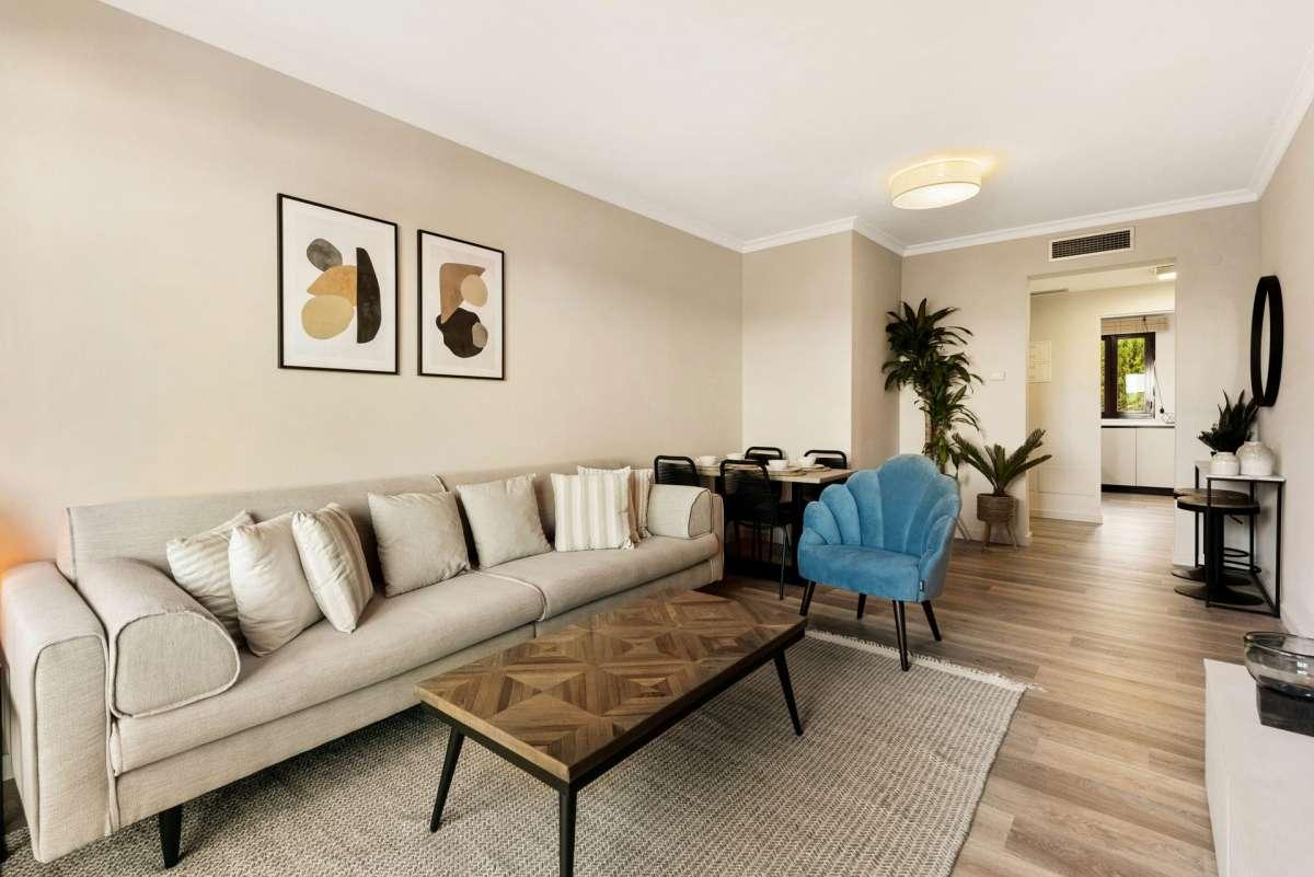 Apartment for Sale in Benahavís