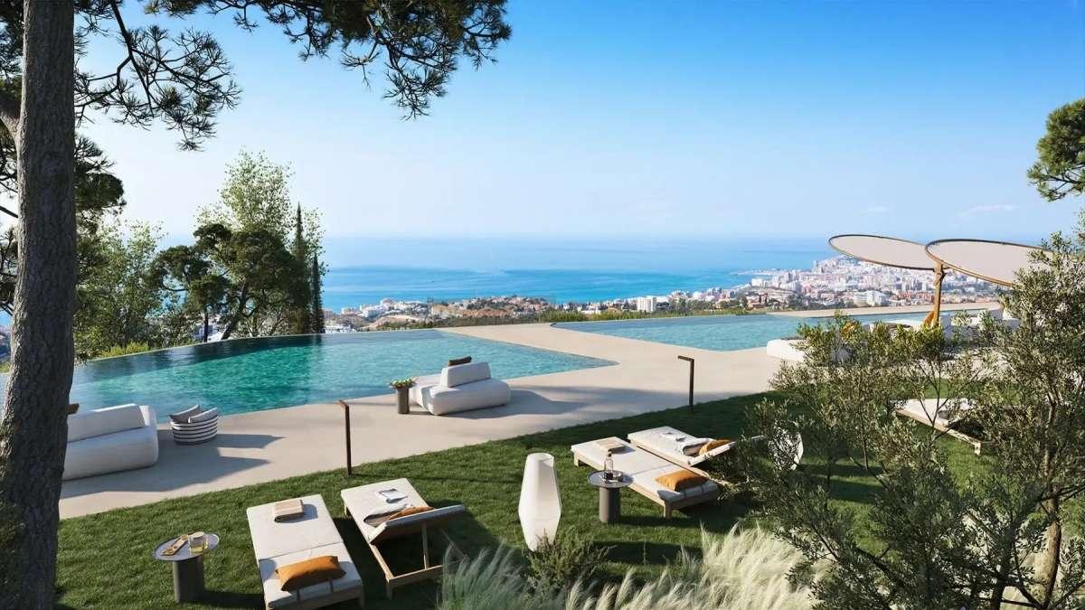 Villa for Sale in Vélez-Málaga