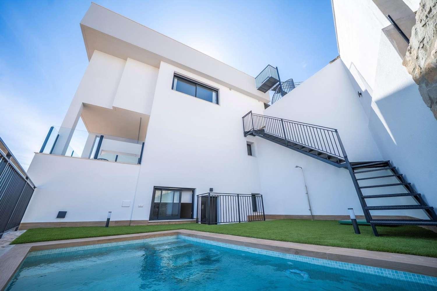 Chalet for Sale in Almoradí