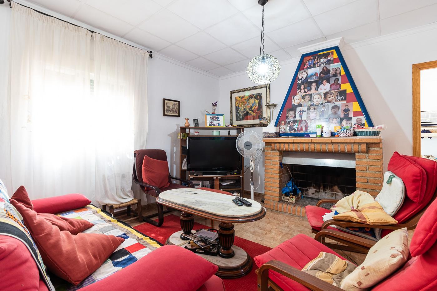 Chalet for Sale in Pliego