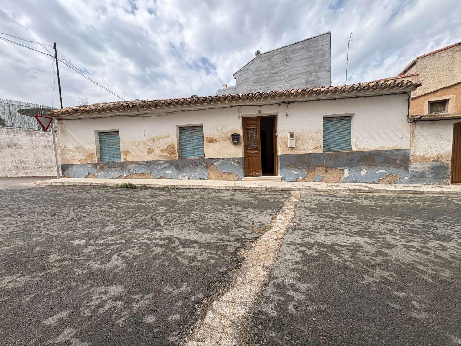 House for Sale in Pliego