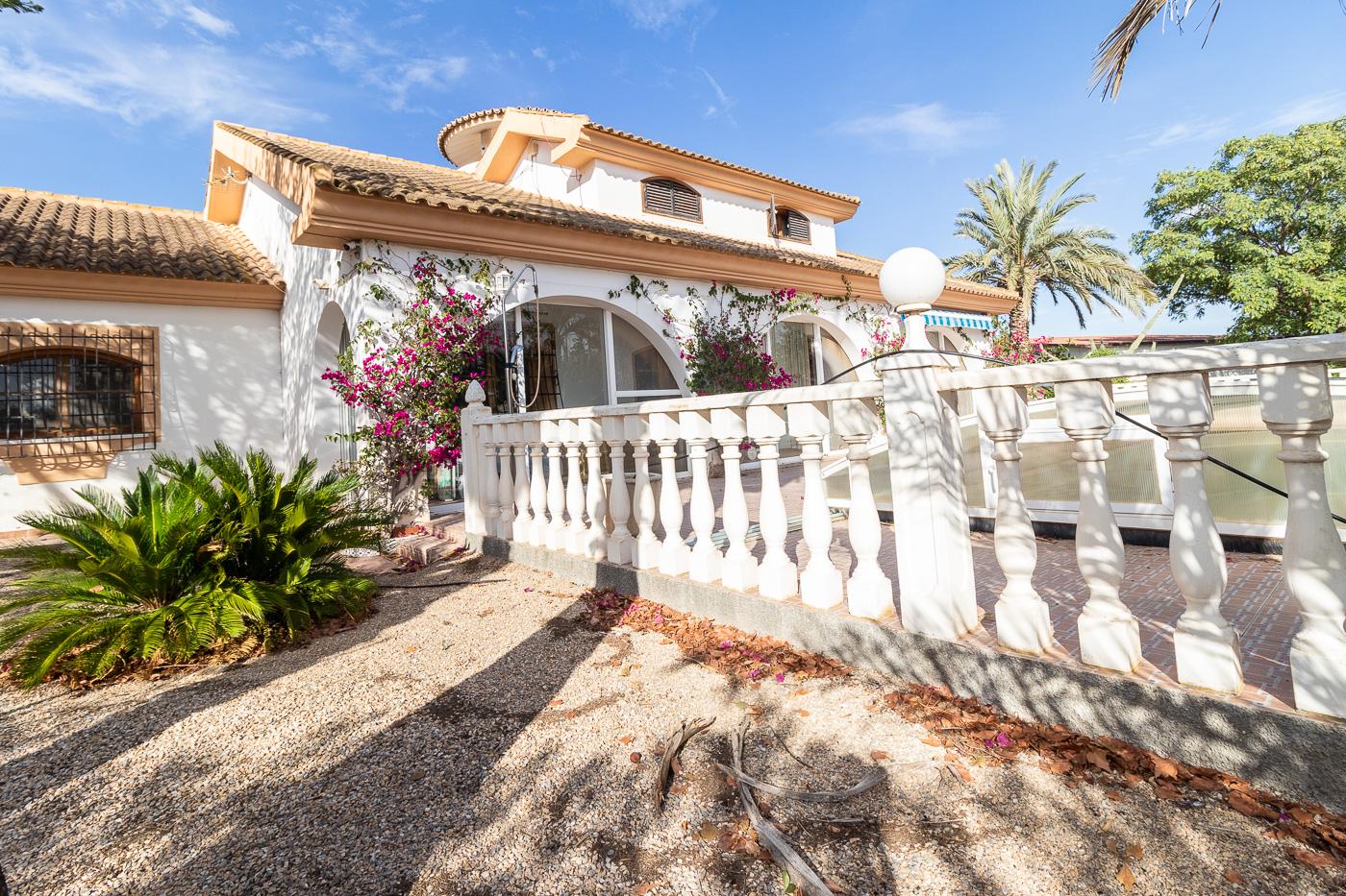 Chalet en Venta en Alhama de Murcia