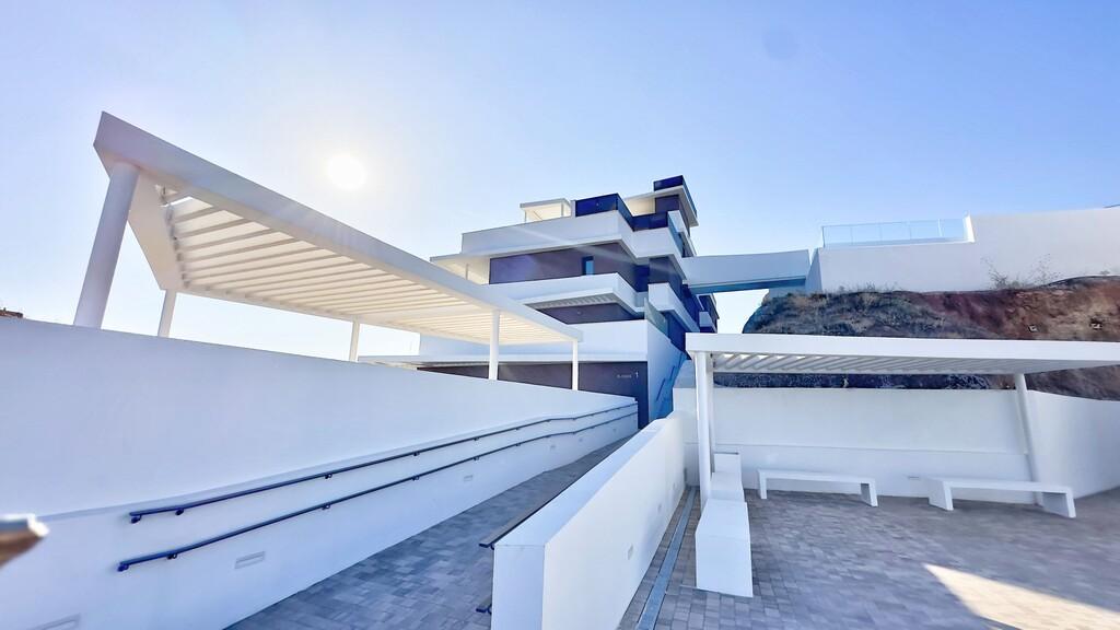Flat for Sale in Rincón de la Victoria