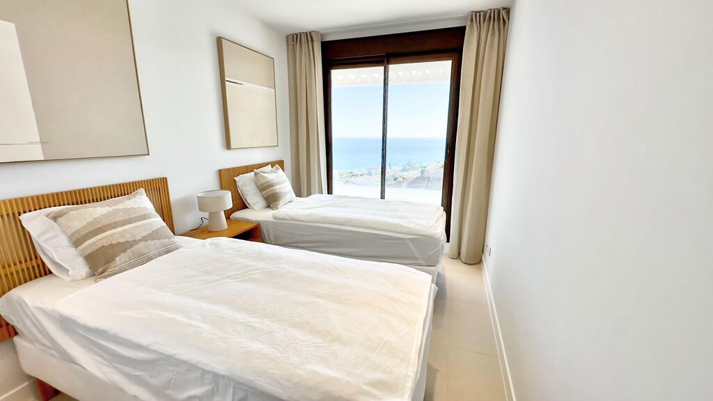 Flat for Sale in Rincón de la Victoria