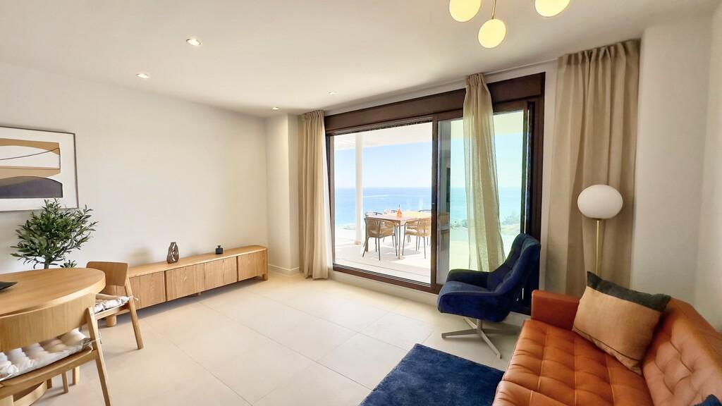 Flat for Sale in Rincón de la Victoria