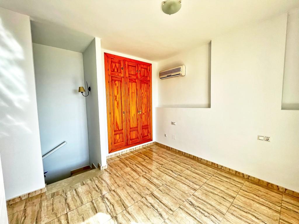 House for Sale in Benajarafe