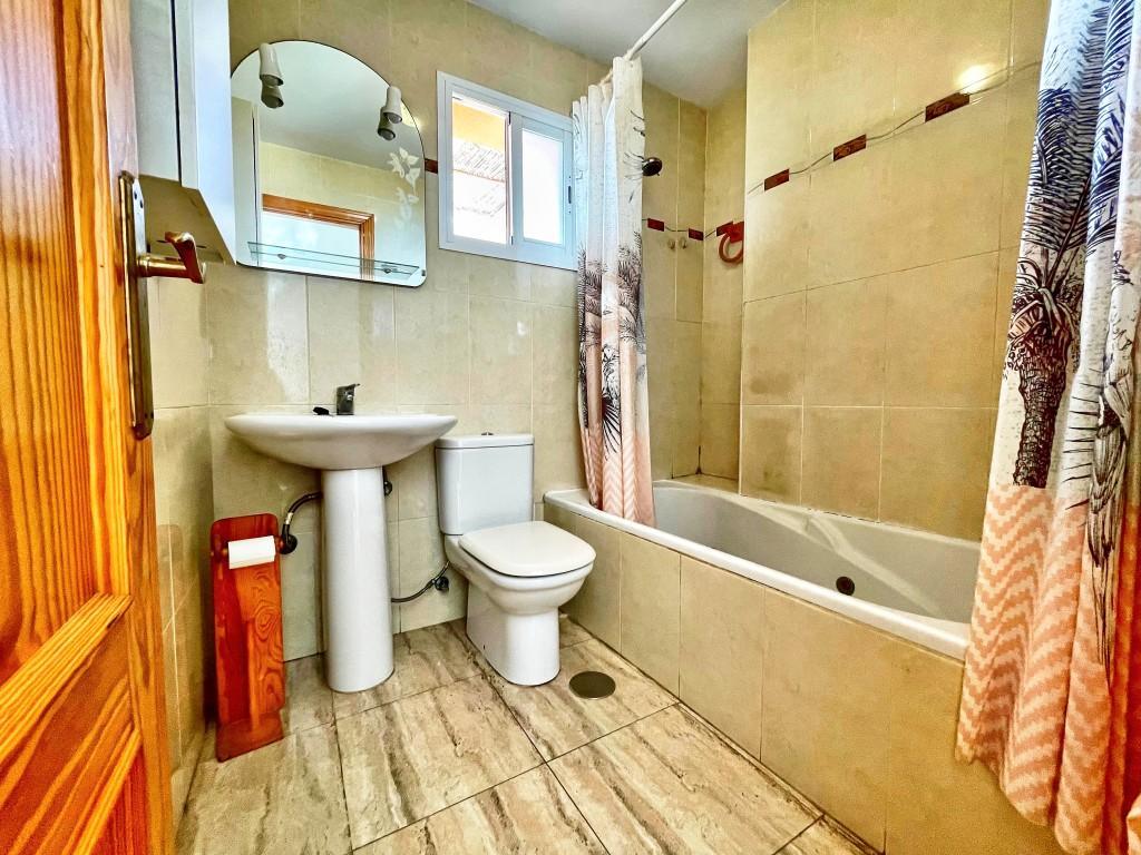 House for Sale in Benajarafe