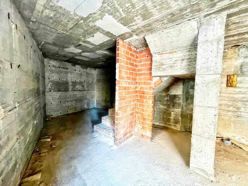 House for Sale in Almáchar