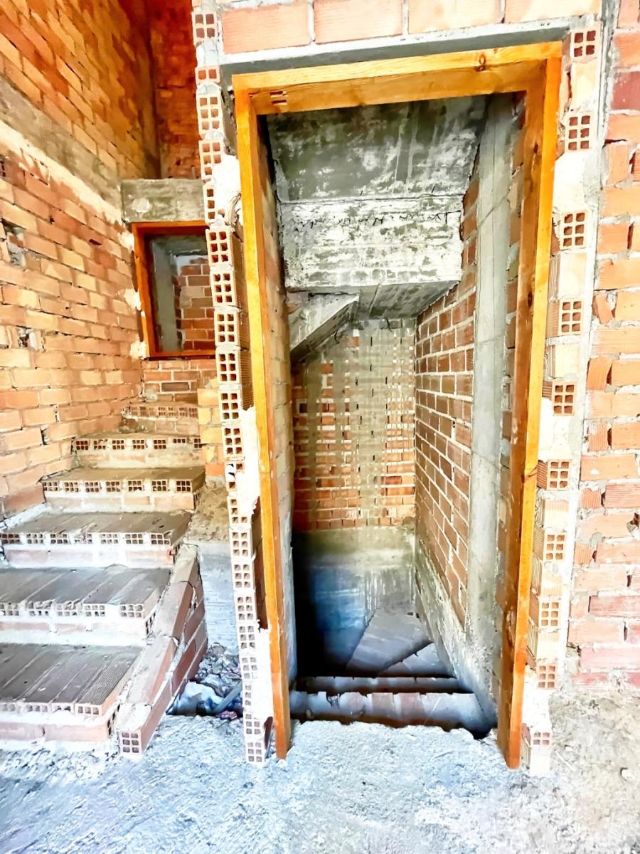 House for Sale in Almáchar