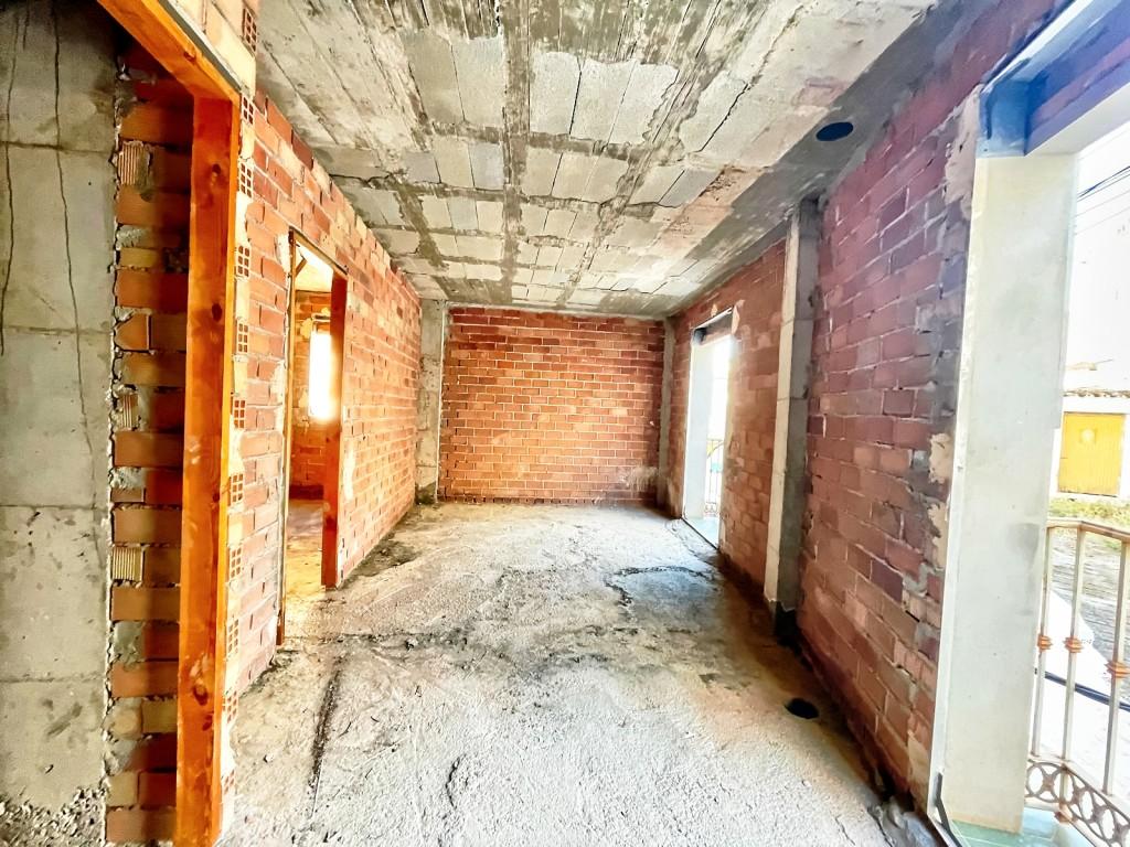House for Sale in Almáchar
