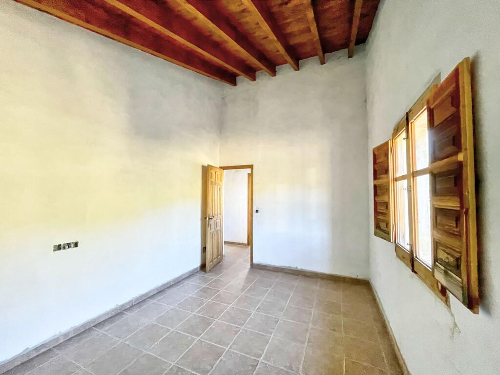 House for Sale in Almáchar