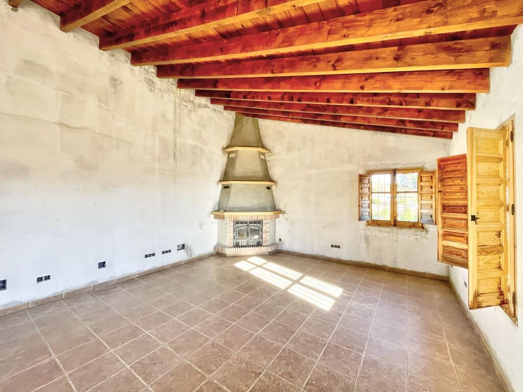 House for Sale in Almáchar