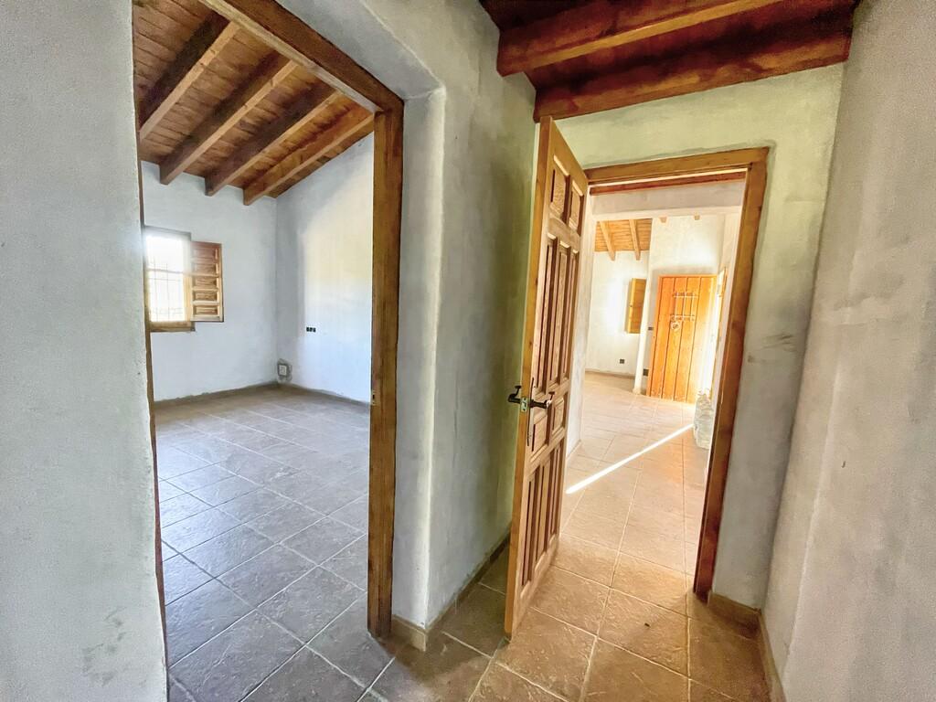 House for Sale in Almáchar