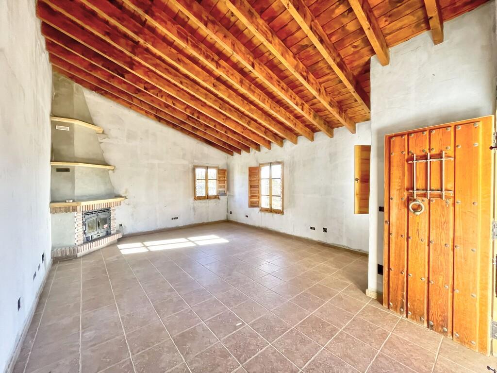 House for Sale in Almáchar