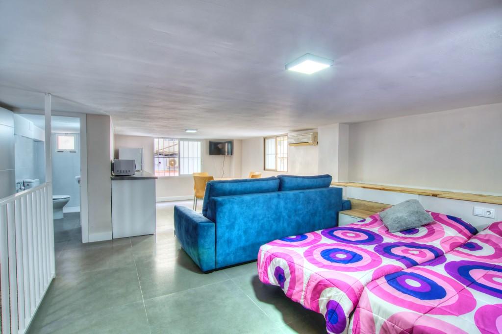 Premise for Sale in Vélez-Málaga
