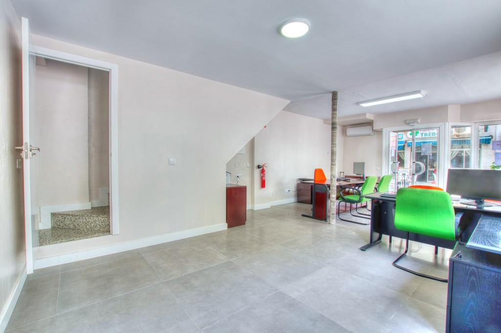 Premise for Sale in Vélez-Málaga