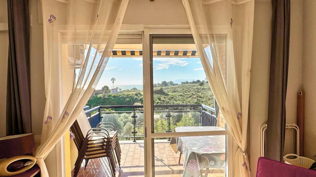 Apartment for Rent in Benajarafe