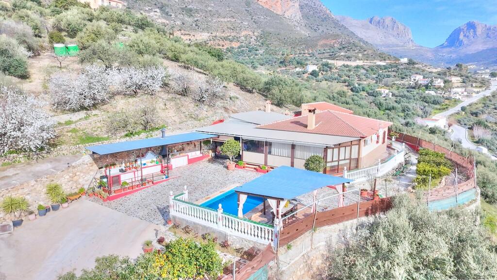House for Sale in Alcaucín