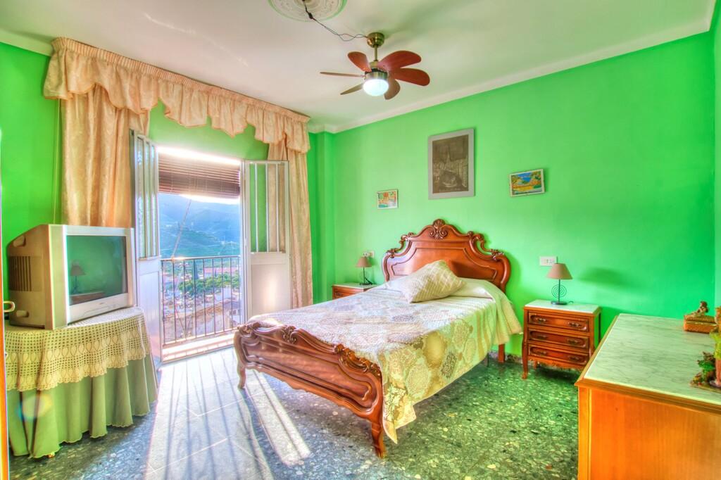House for Sale in Benamargosa