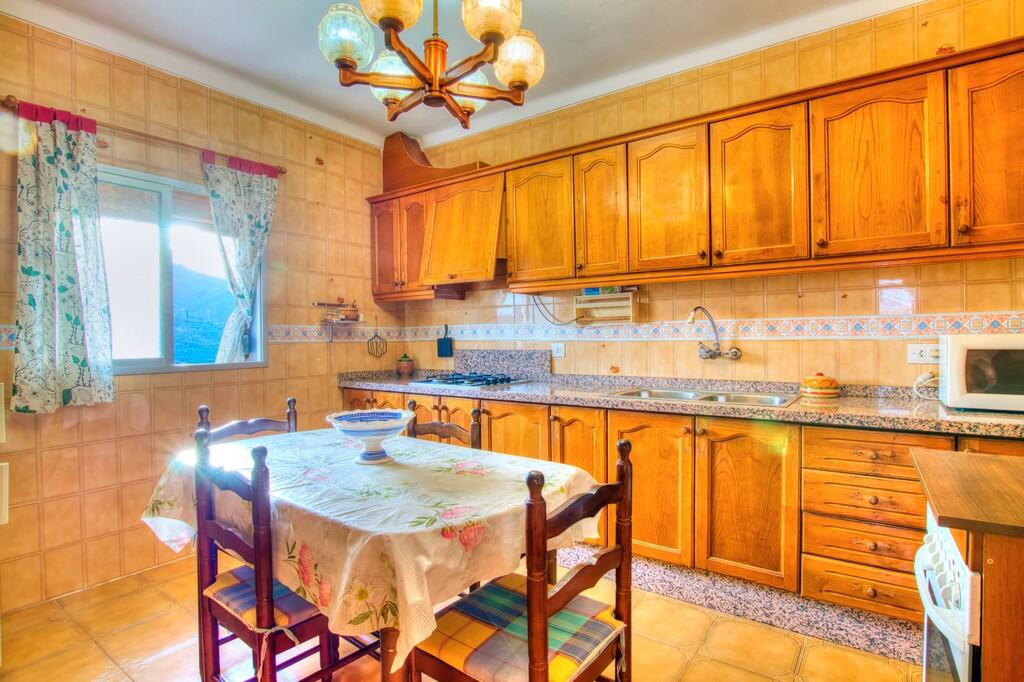 House for Sale in Benamargosa