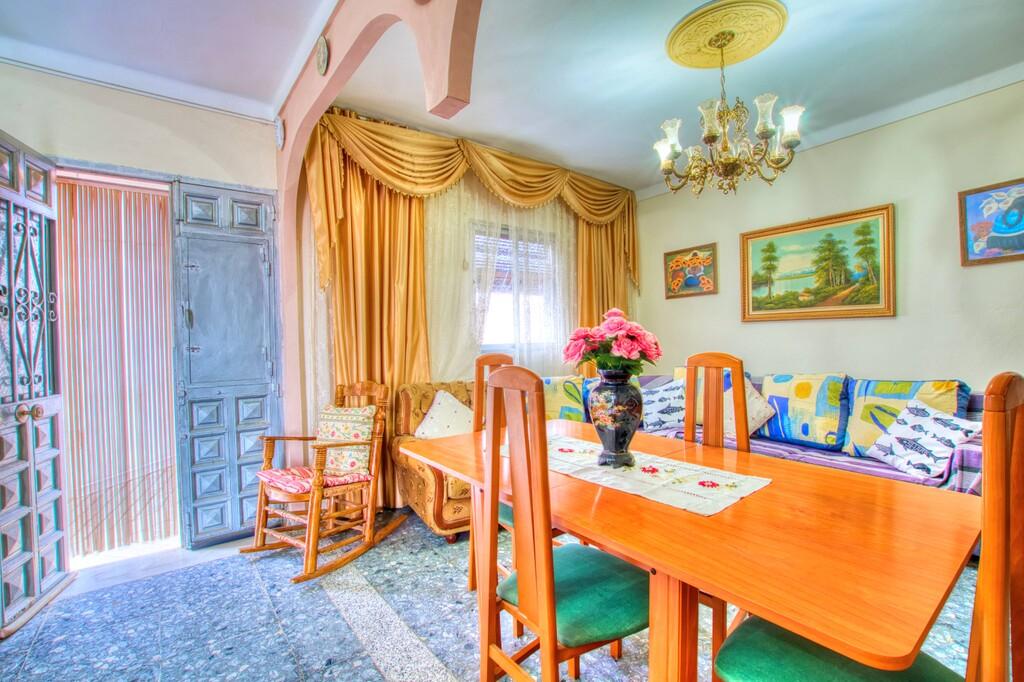 House for Sale in Benamargosa