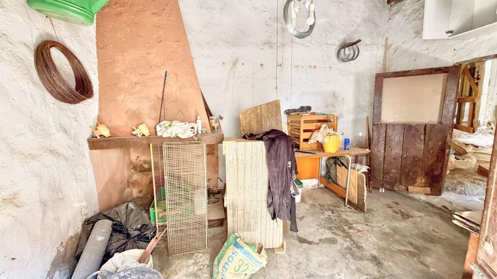 House for Sale in Periana