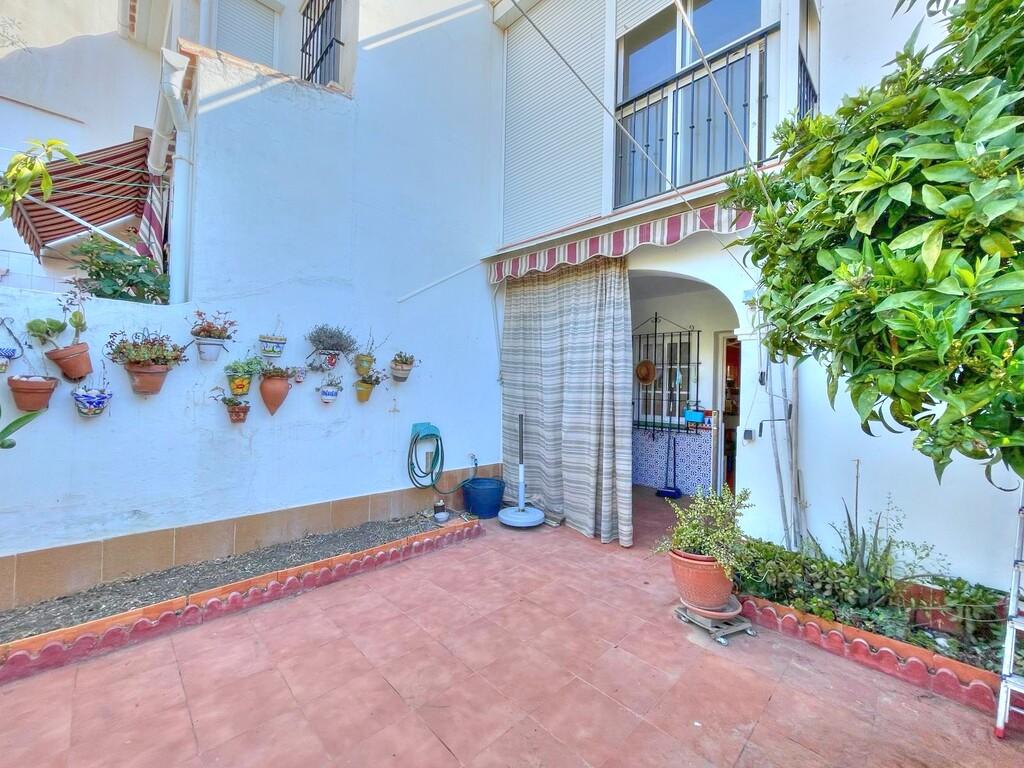 House for Sale in Benajarafe