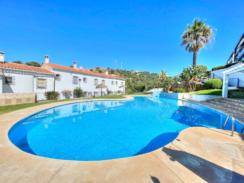 House for Sale in Benajarafe