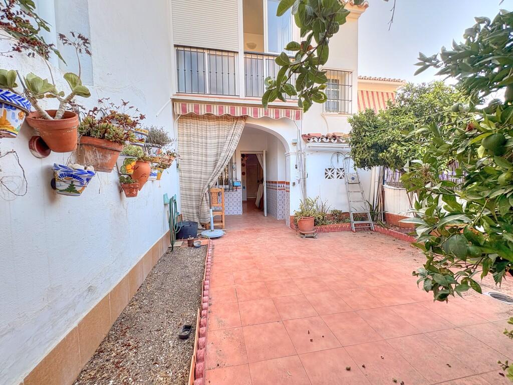 House for Sale in Benajarafe