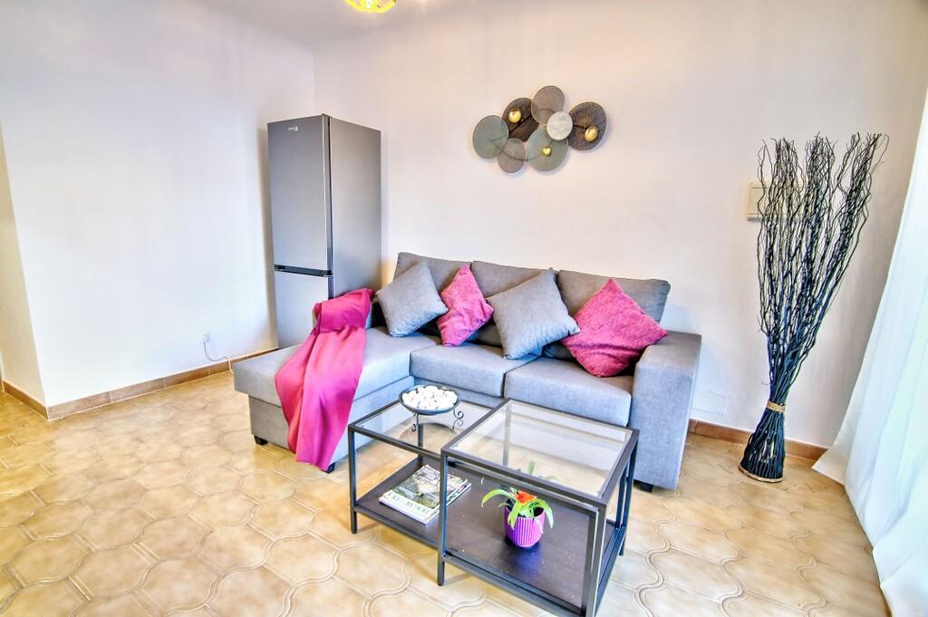 Flat for Sale in Caleta de Vélez