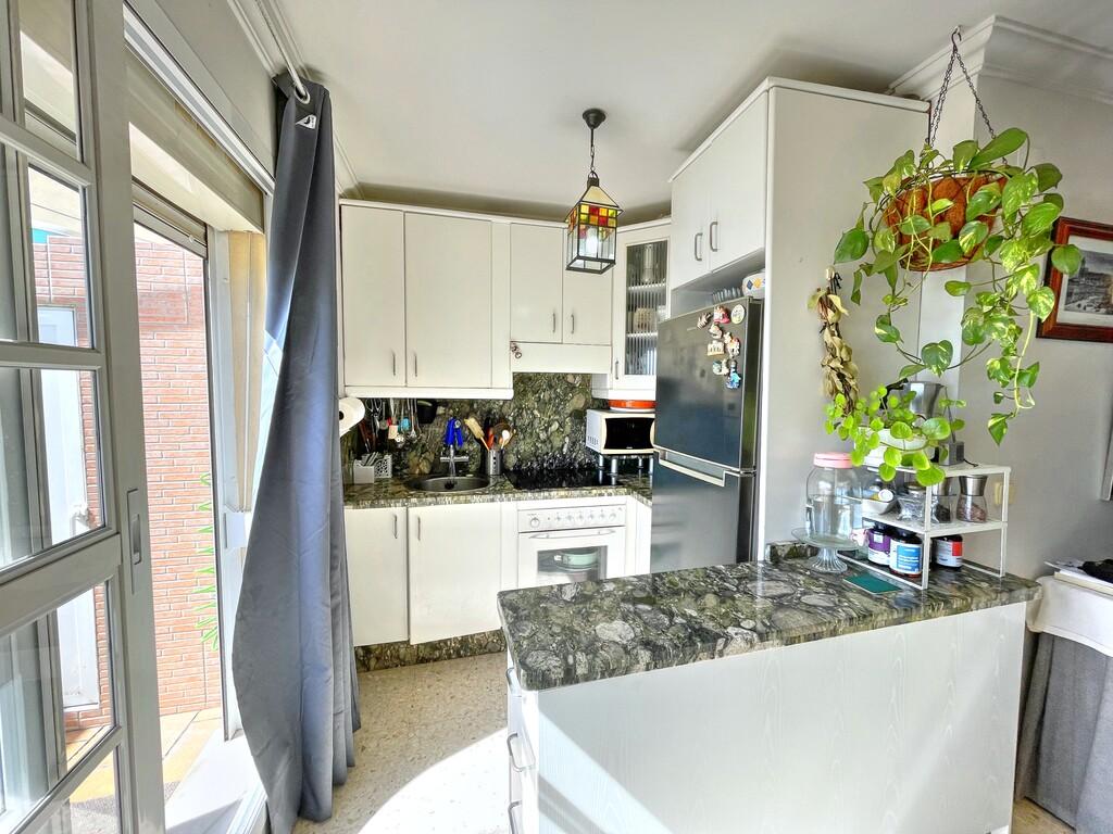 Flat for Sale in Caleta de Vélez