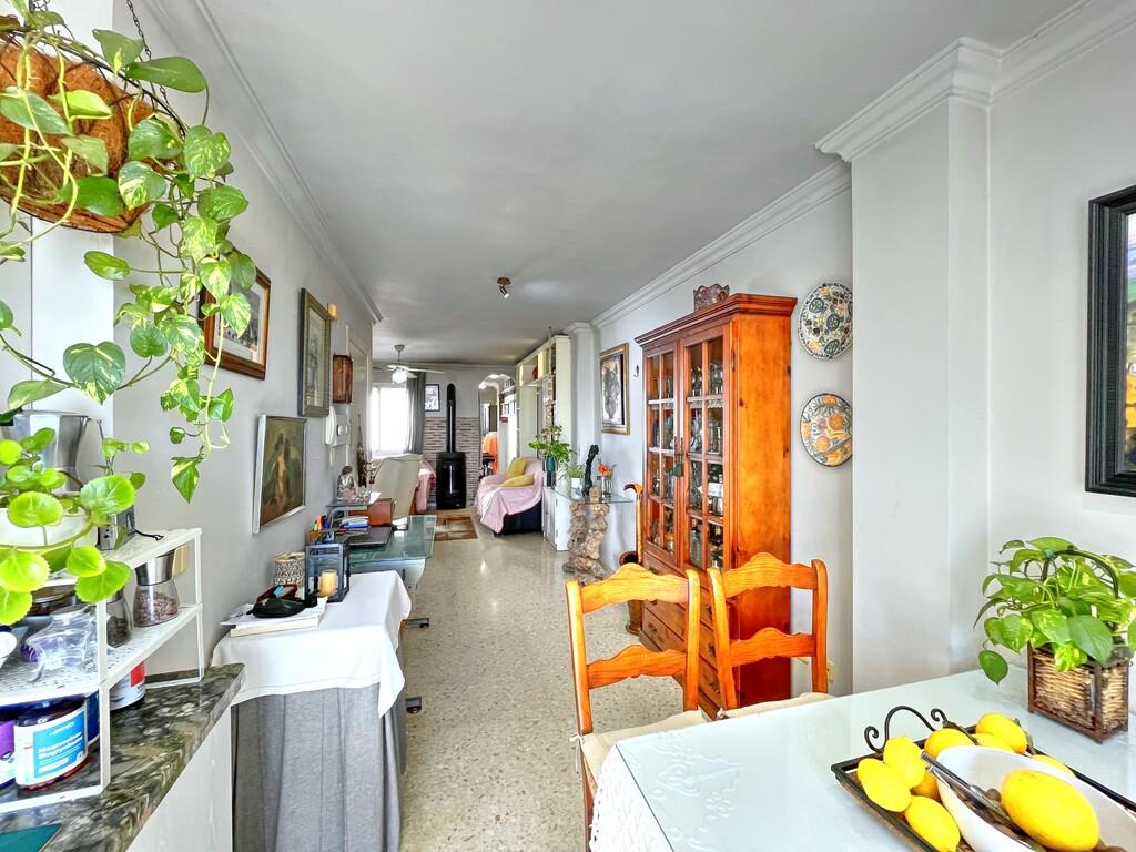 Flat for Sale in Caleta de Vélez