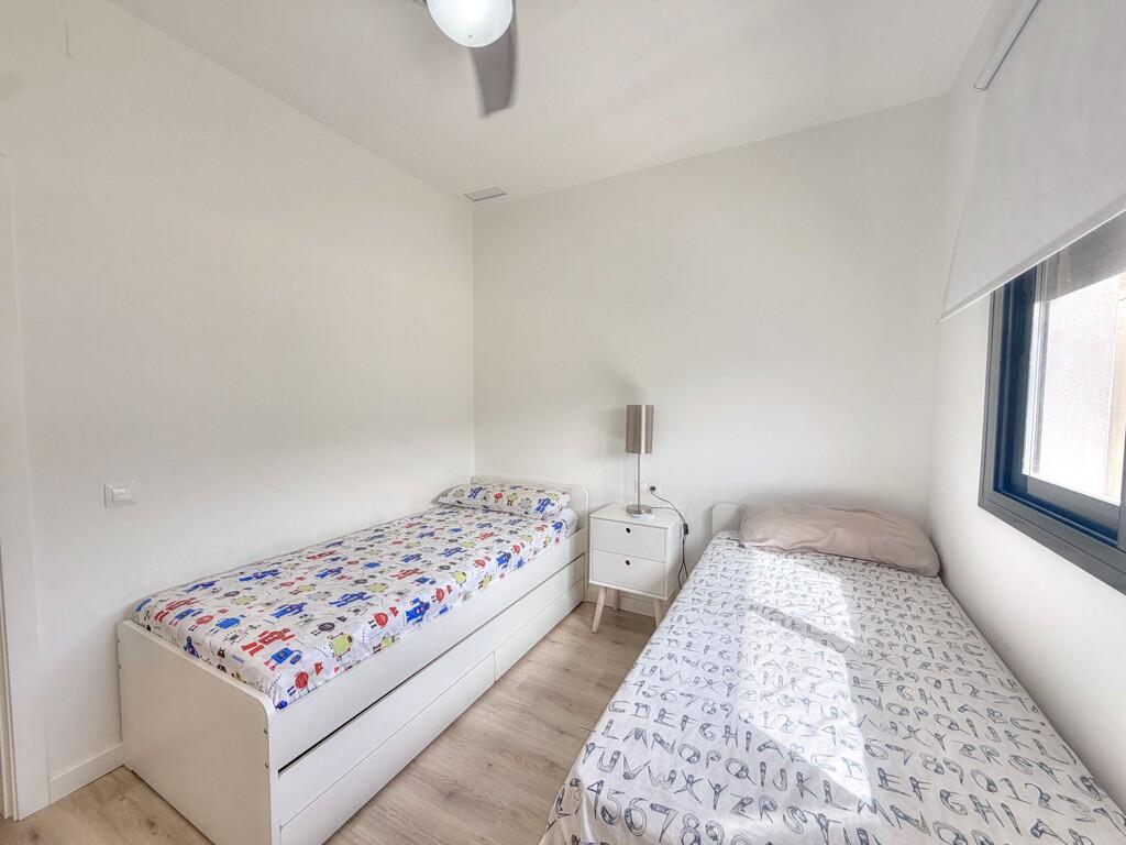 Flat for Rent in Benajarafe