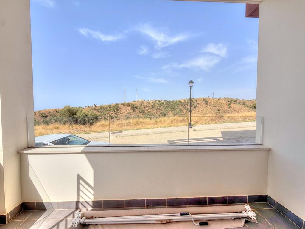 Flat for Rent in Benajarafe