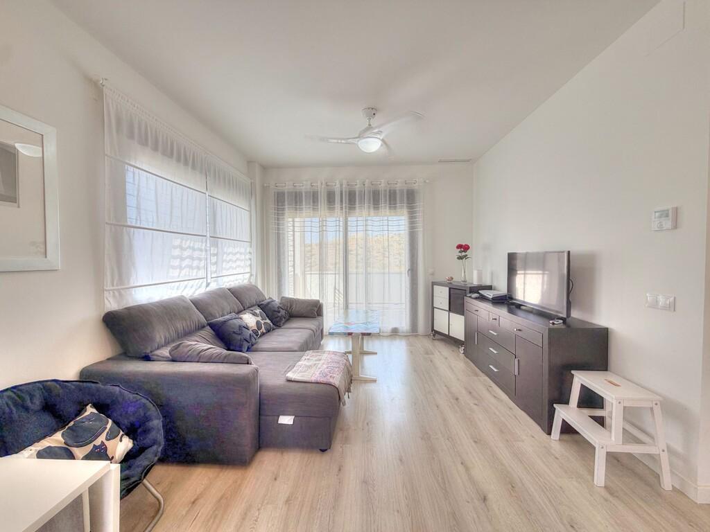 Flat for Rent in Benajarafe