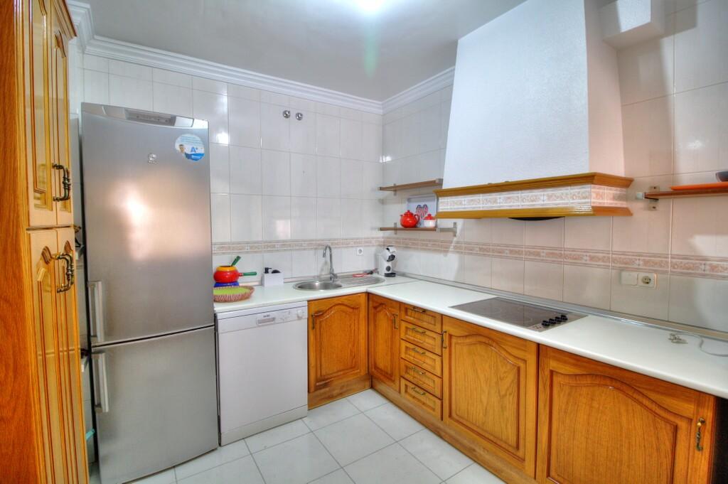 House for Rent in Benajarafe