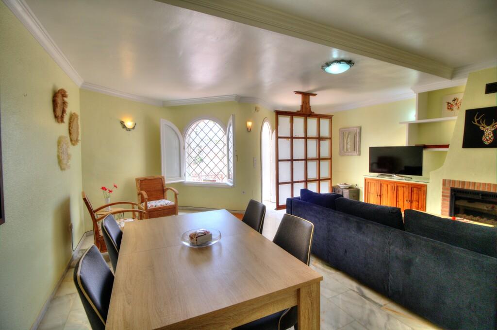 House for Rent in Benajarafe