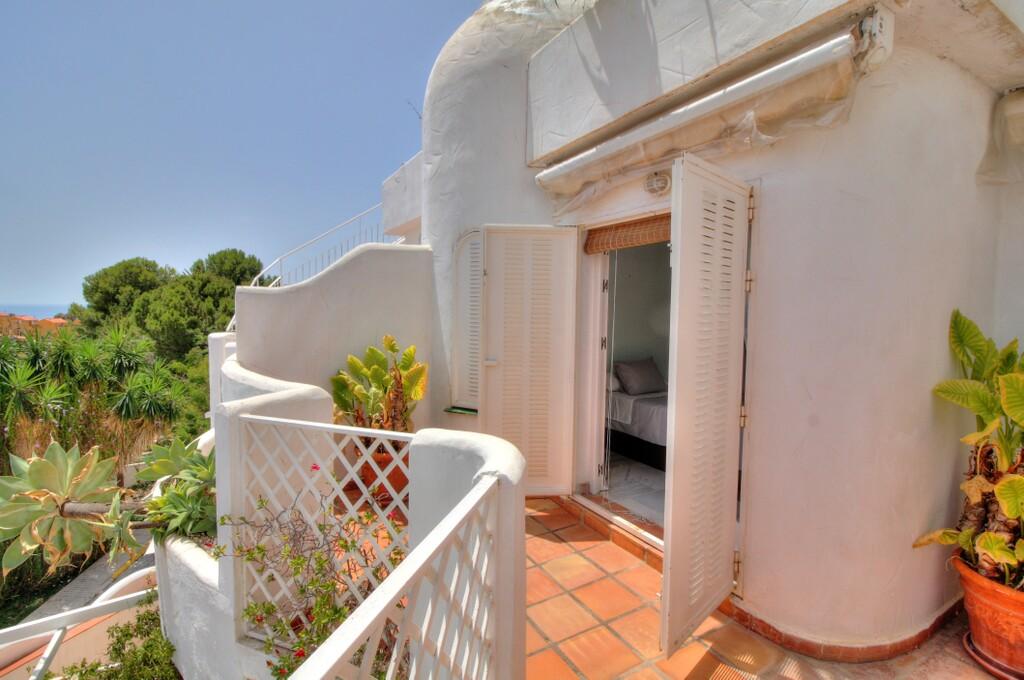 House for Rent in Benajarafe