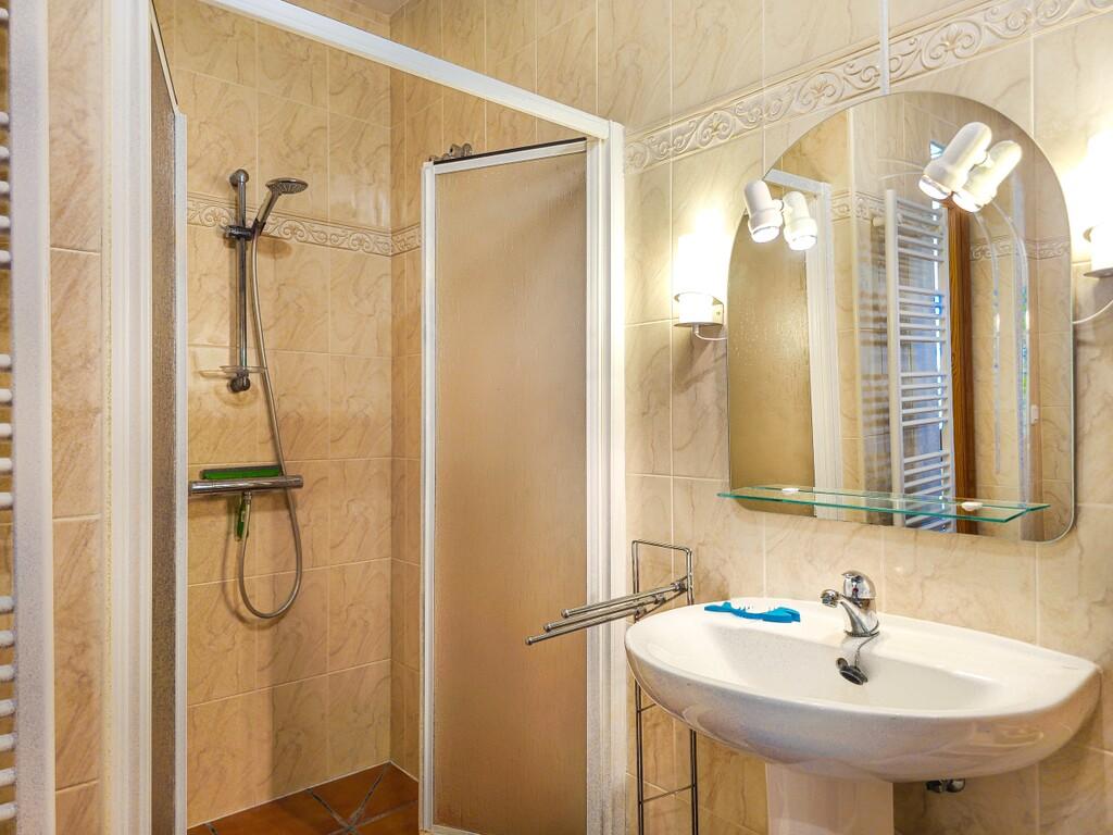 Villa for Sale in Arenas