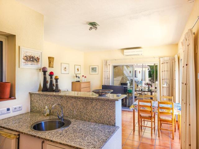 Villa for Sale in Arenas
