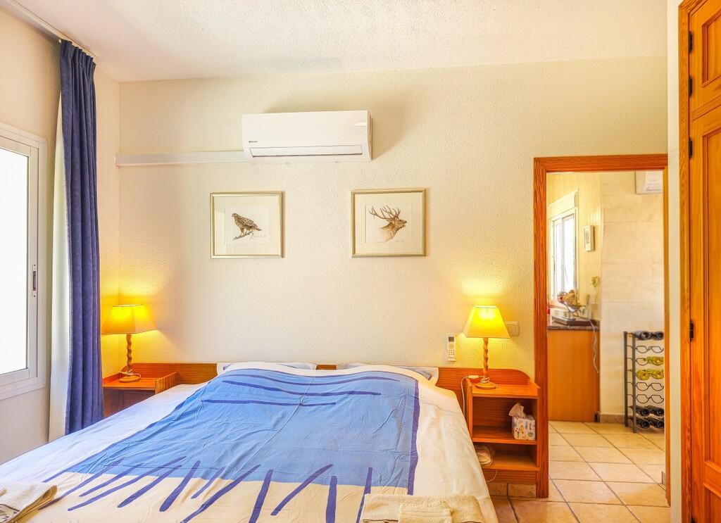 Villa for Sale in Arenas