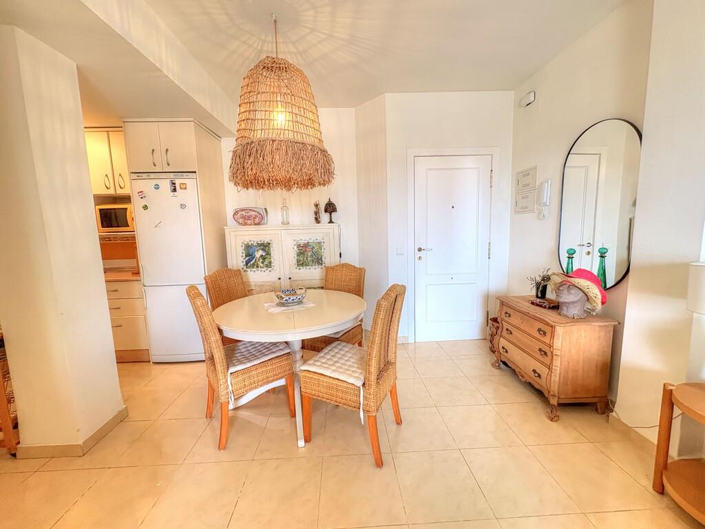 Apartment for Rent in Benajarafe