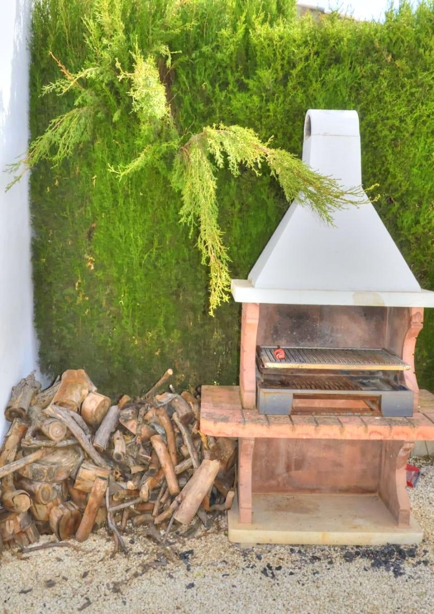 Chalet for Rent in Alcaucín