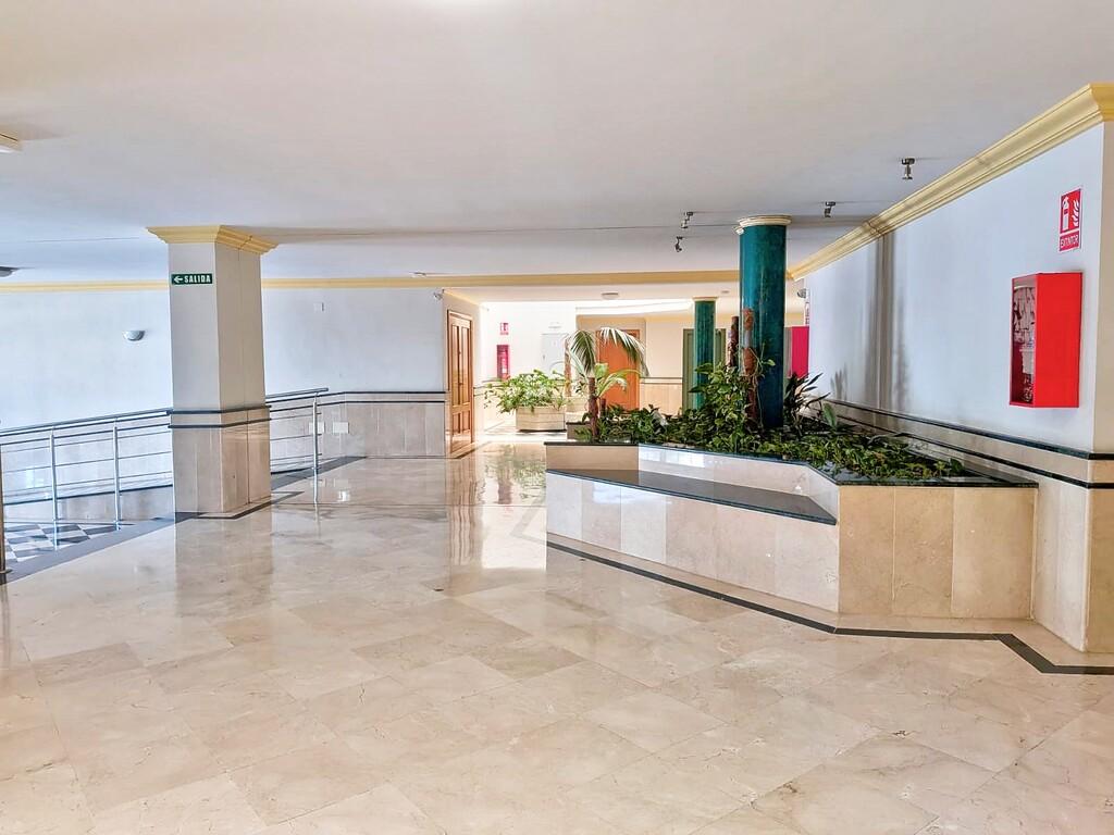 Penthouse for Rent in Viñuela